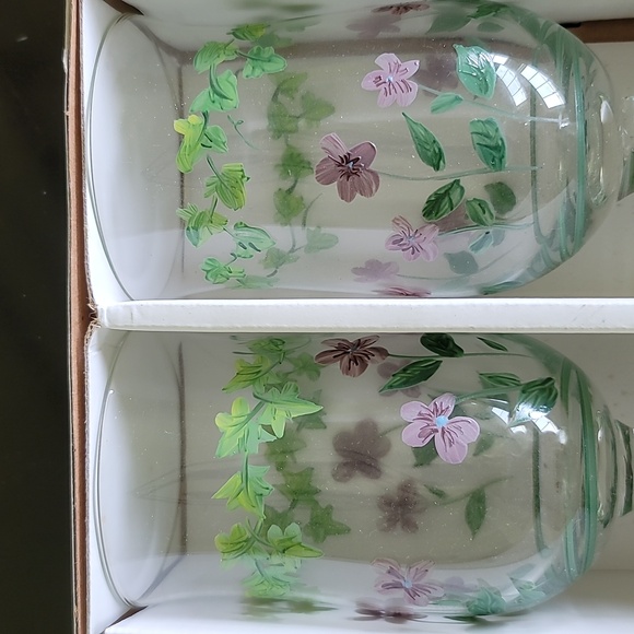 Waverly Garden Room "Sweet Violets" 4 pack Goblets NIB - Picture 5 of 13